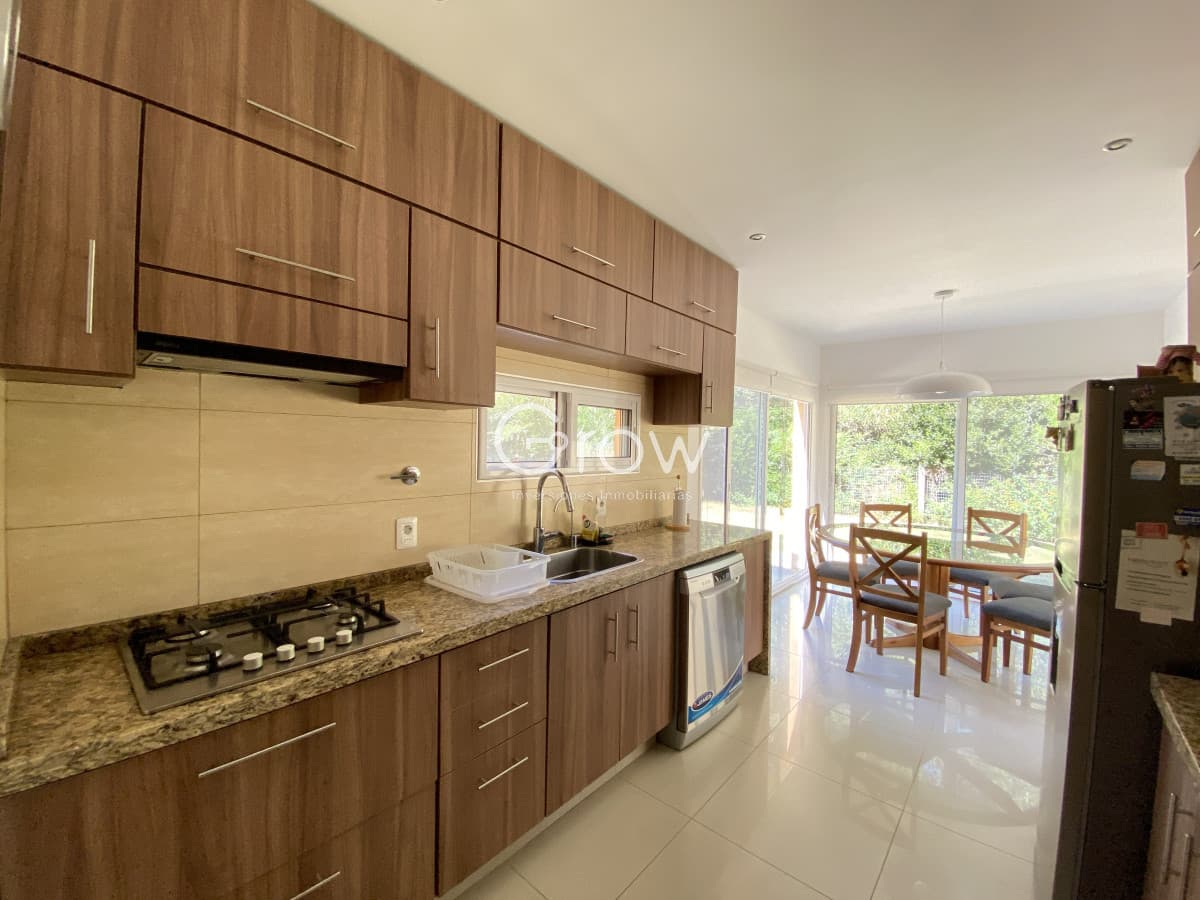 venta casa pinares 4 dormitorios en 2 plantas