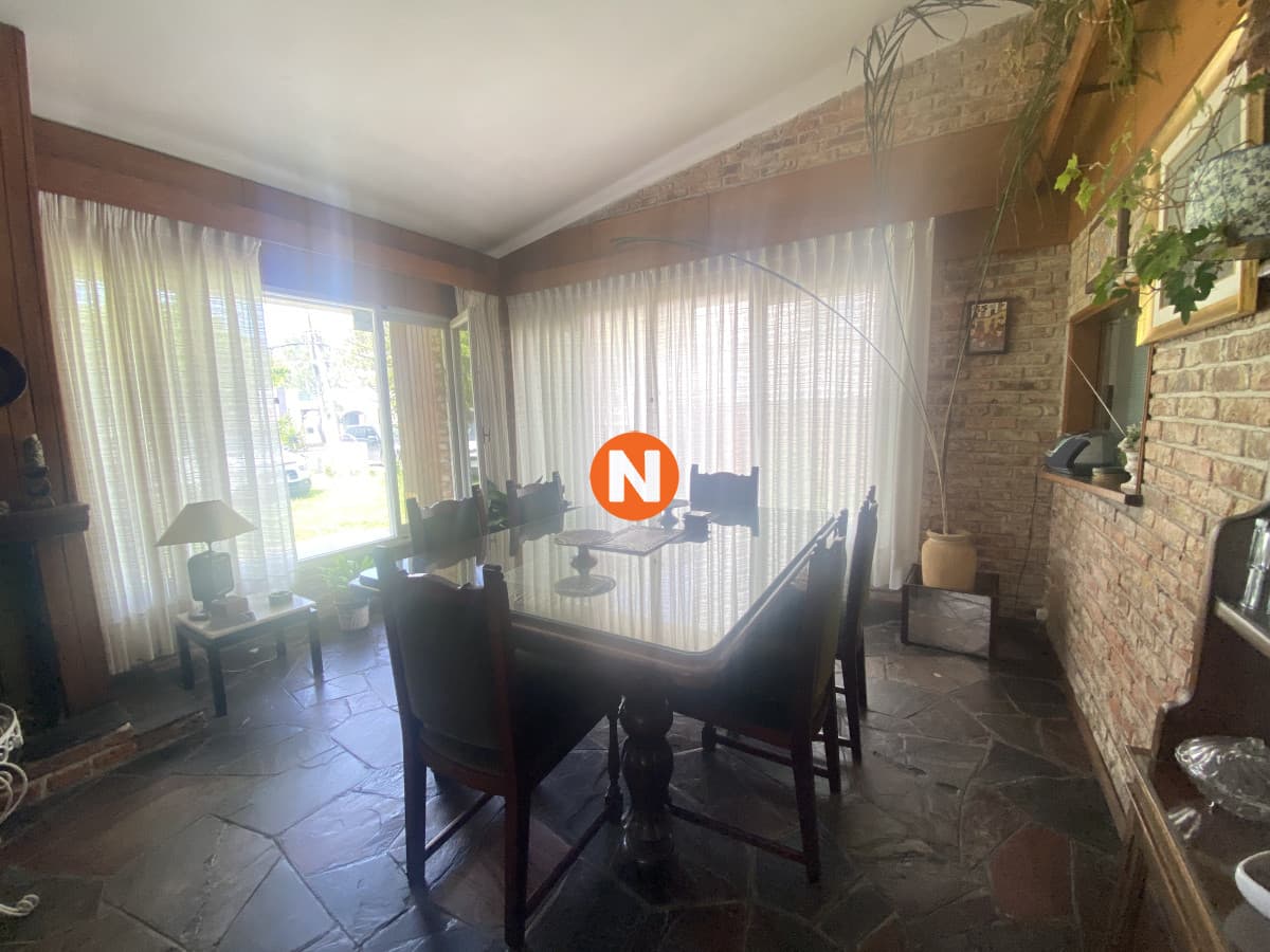 Venta Av Italia Pda 5 zona comercial casa local terreno Punt ...