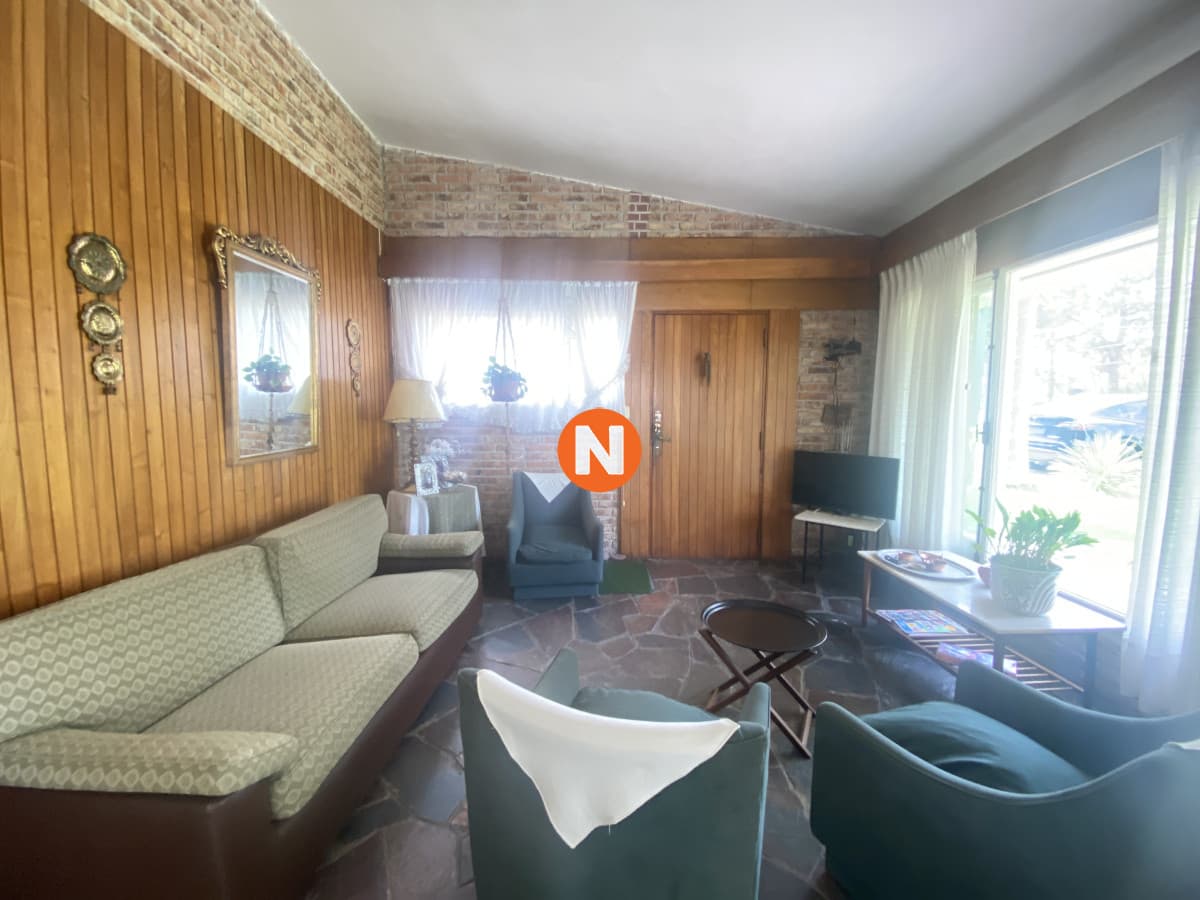 Venta Av Italia Pda 5 zona comercial casa local terreno Punt ...