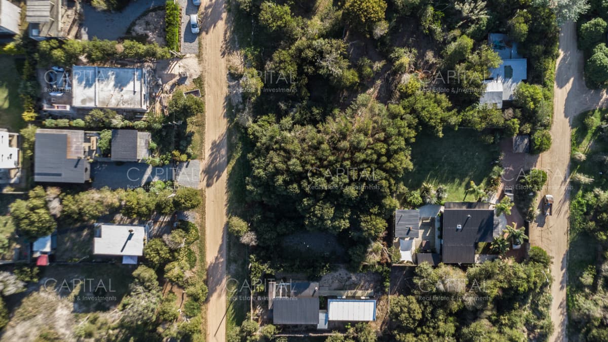 Excelente lote en venta en La Juanita a 200 metros del mar