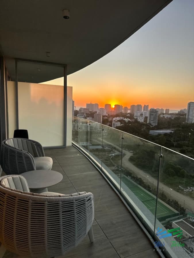 Alquiler anual 1 dormitorio punta del este, Edificio full amenities PRIMERA LINEA