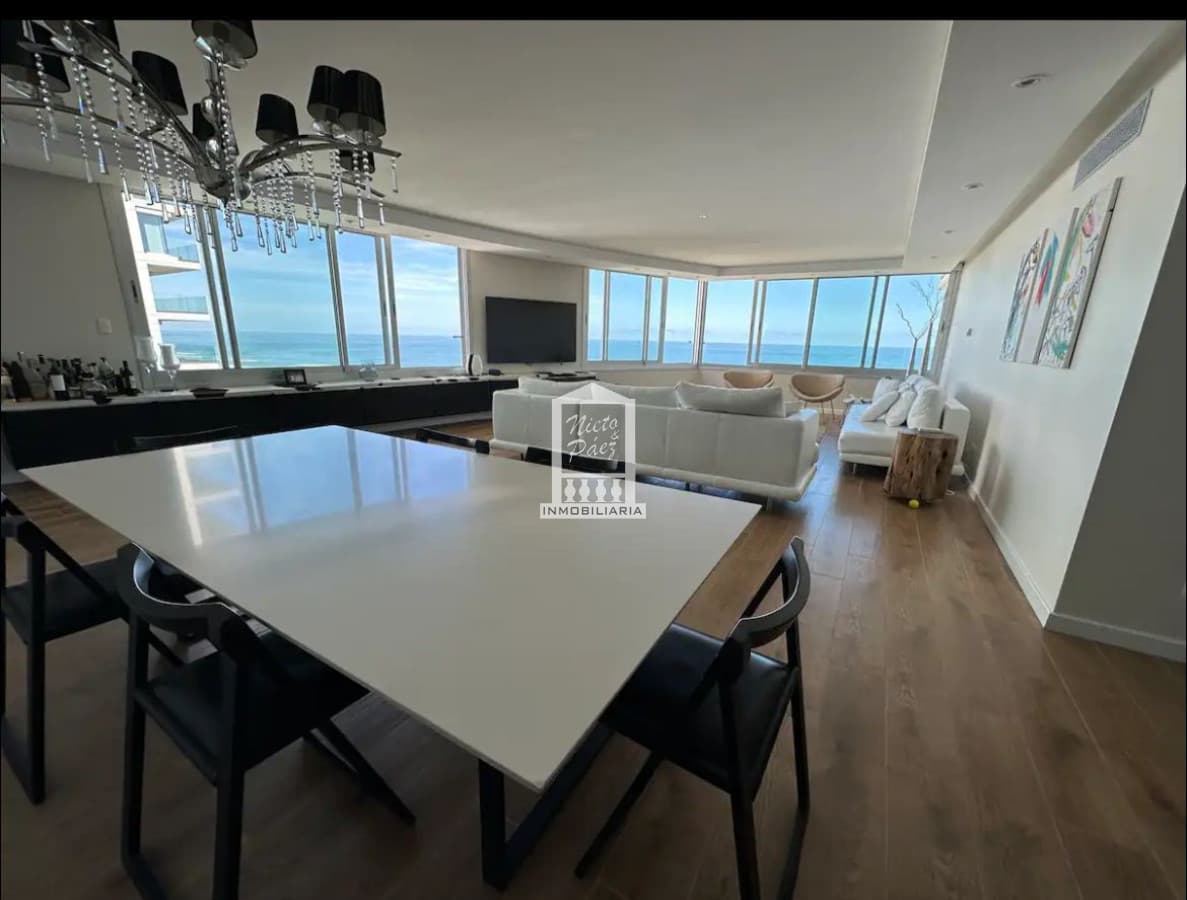 Apartamento exclusivo en Torre Tiburón