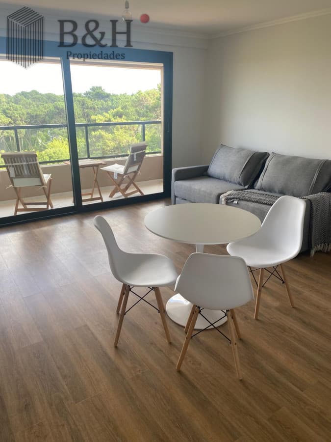 Aparatamento 1 dormitorio alquiler anual SEA GARDEN