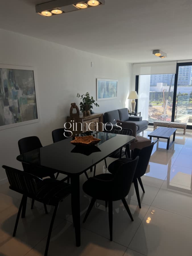 Apartamento 2 Dormitorios, Alquiler anual