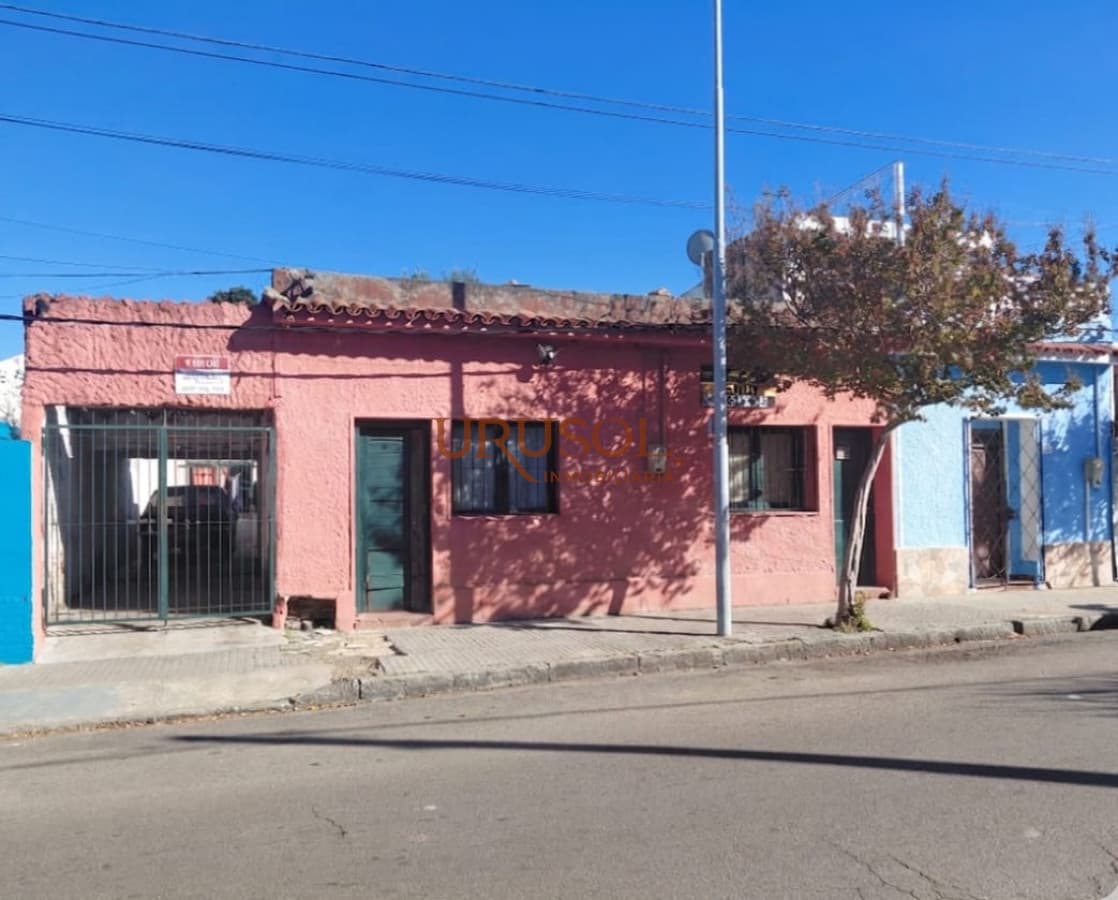 URUSOL Inmobiliaria   Casa ID.136 - OPORTUNIDAD!!