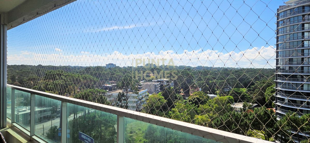 Punta Homes Inmobiliaria Apartamento ID.3831 - Venta departamento de 3 dormitorios en venta en Punta del Este