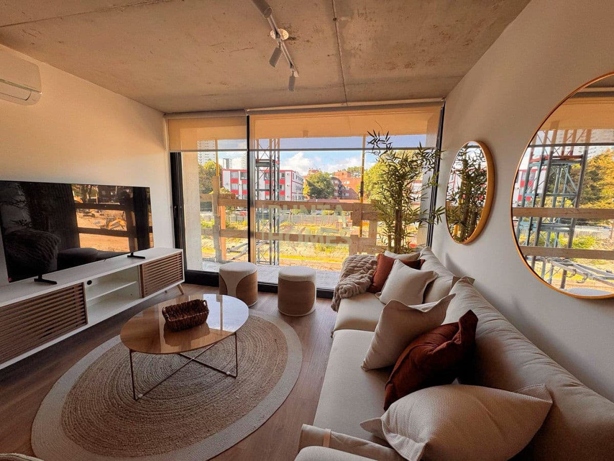 Punta Homes Inmobiliaria Apartamento ID.3935 - Apartamento 2 Dormitorios Torres del Este Punta del Este A Metros de Playa Brava y Mansa