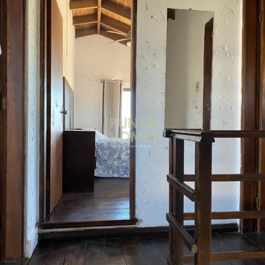 Punta Homes Inmobiliaria Casa ID.3858 - Venta casa de 4 dormitorios en Punta del Diablo, Rocha