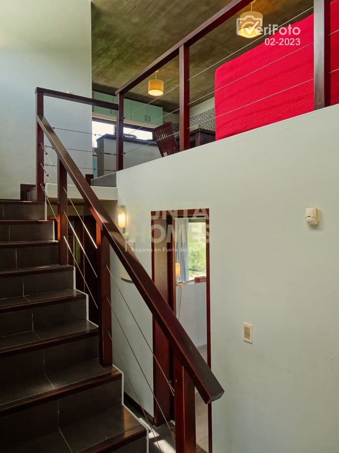 Punta Homes Inmobiliaria Casa ID.3842 - Venta Espectacular casa de 3 dormitorios frente al mar en Punta del Diablo.