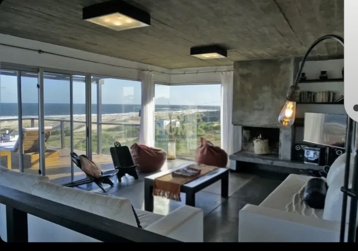 Punta Homes Inmobiliaria Casa ID.3960 - Increible casa con vista a la Viuda