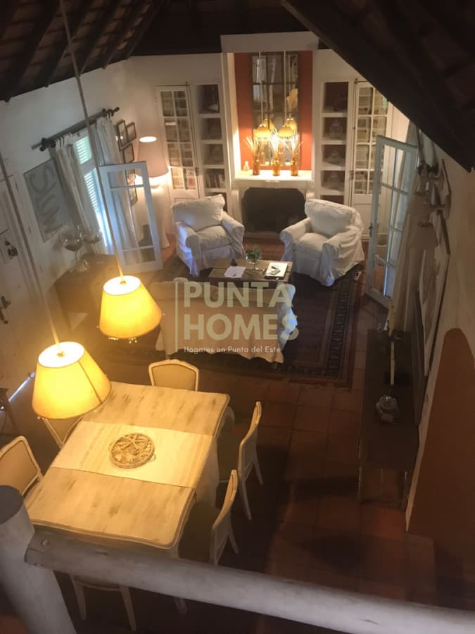 Punta Homes Inmobiliaria Casa ID.3974 - Casa en Pinares