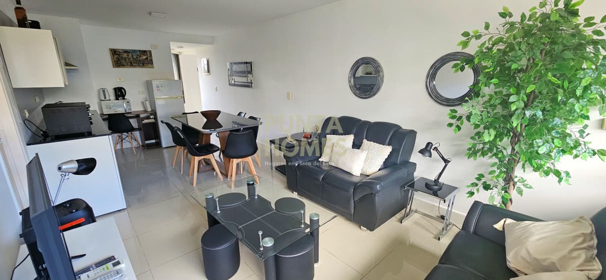Punta Homes Inmobiliaria Apartamento ID.3897 - Alquiler anual Departamento de 1 dormitorio, San Rafael, Punta del Este.