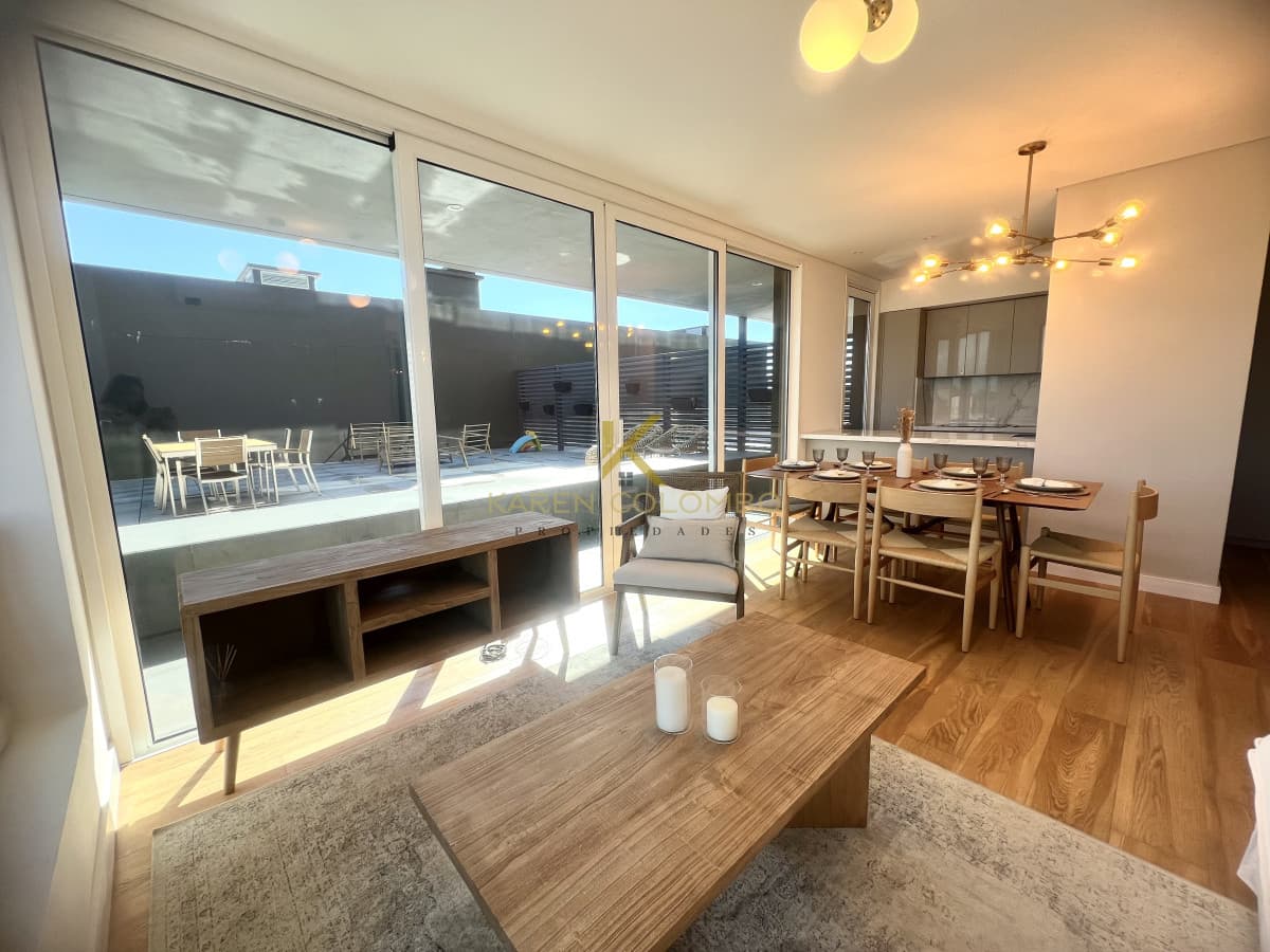 Apartamento en venta a estrenar primera linea Carrasco, Montevideo