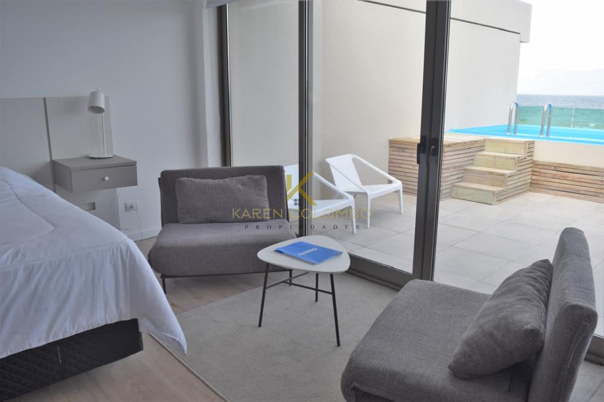 En venta LOFT en Punta Ballena