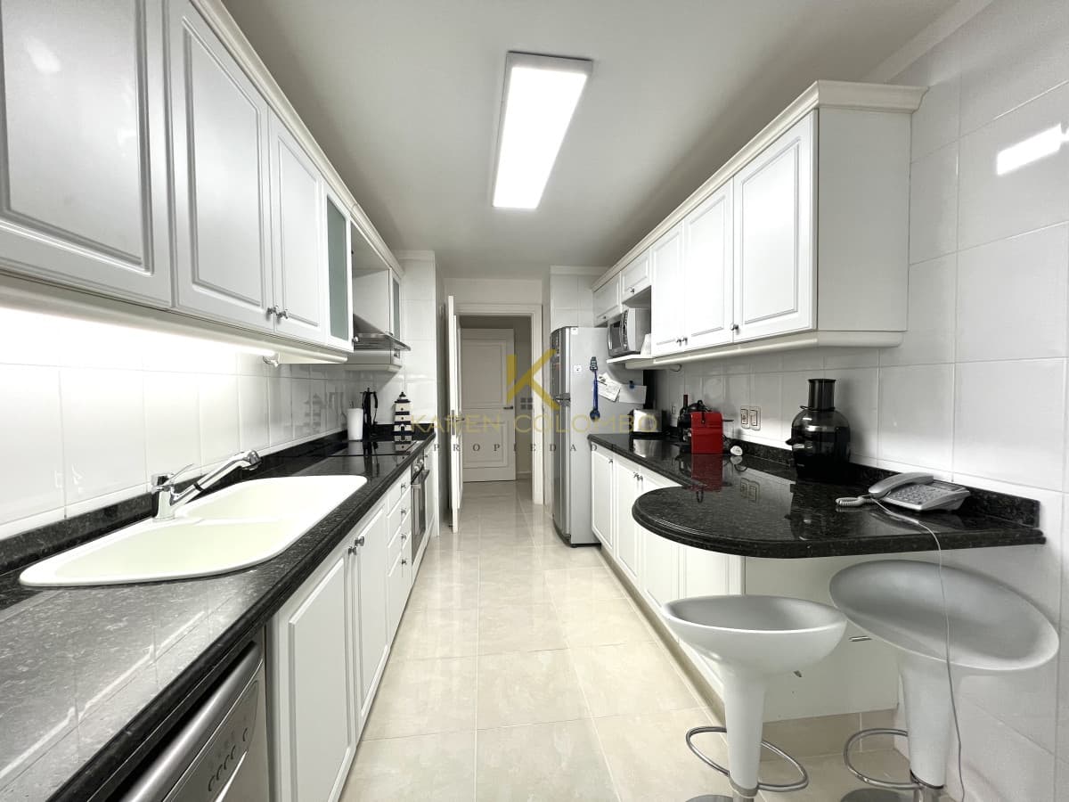 Apartamento en venta primera linea de playa Mansa, Punta del Este