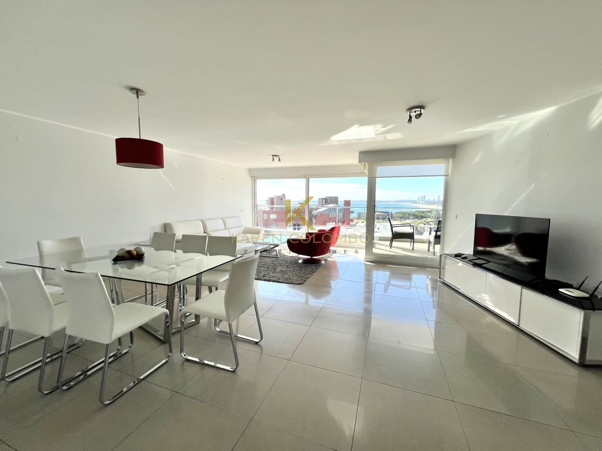 Apartamento en venta y alquiler anual playa Mansa, Punta del Este
