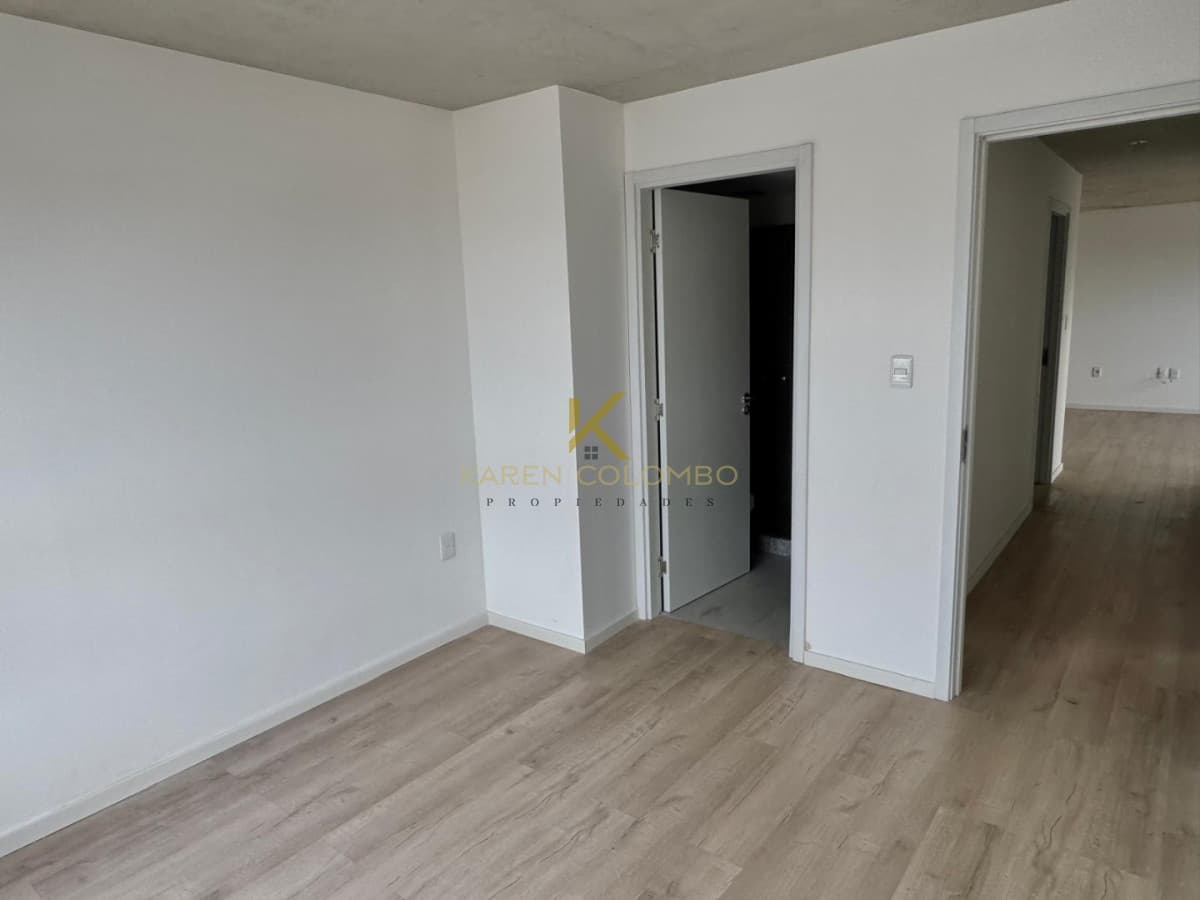 VENTA APARTAMENTO DE 3 DORMITORIOS EN LA AGUADA