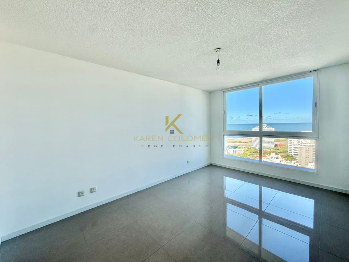 Apartamento en venta - Torre de categoría.