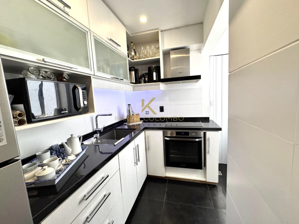 Apartamento en venta Punta Carretas 3 Dormitorios y cochera