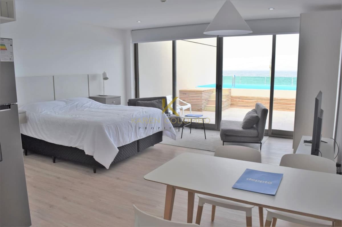 En venta LOFT en Punta Ballena