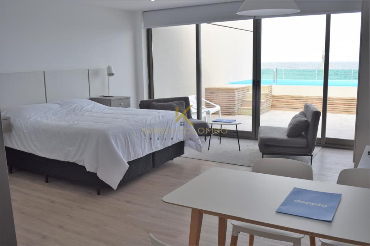 En venta LOFT en Punta Ballena