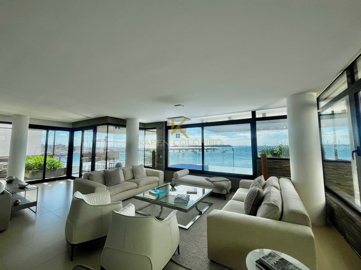 Apartamento en venta y alquiler en el puerto de Punta del Este