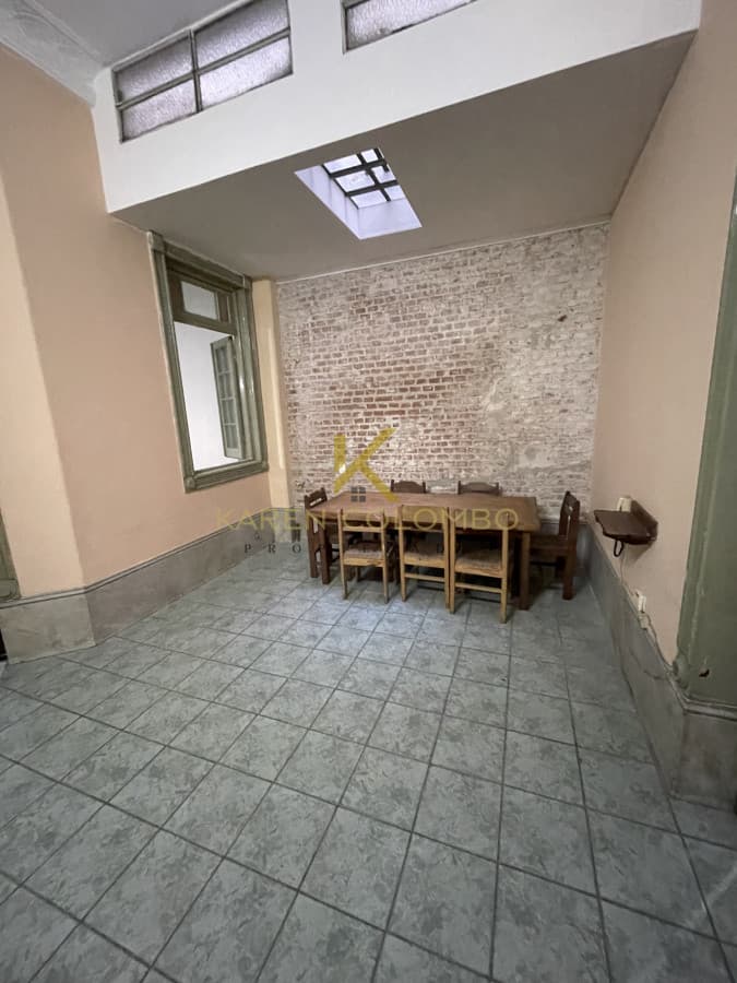 Apartamento a pasos de 18 de julio!