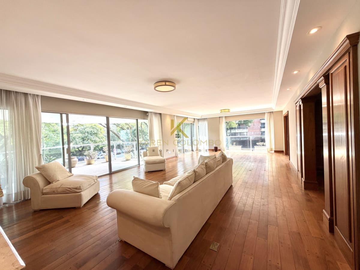 Apartamento 4 dormitorios en venta Punta Carretas