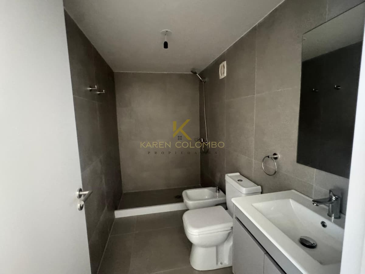 VENTA APARTAMENTO DE 3 DORMITORIOS EN LA AGUADA