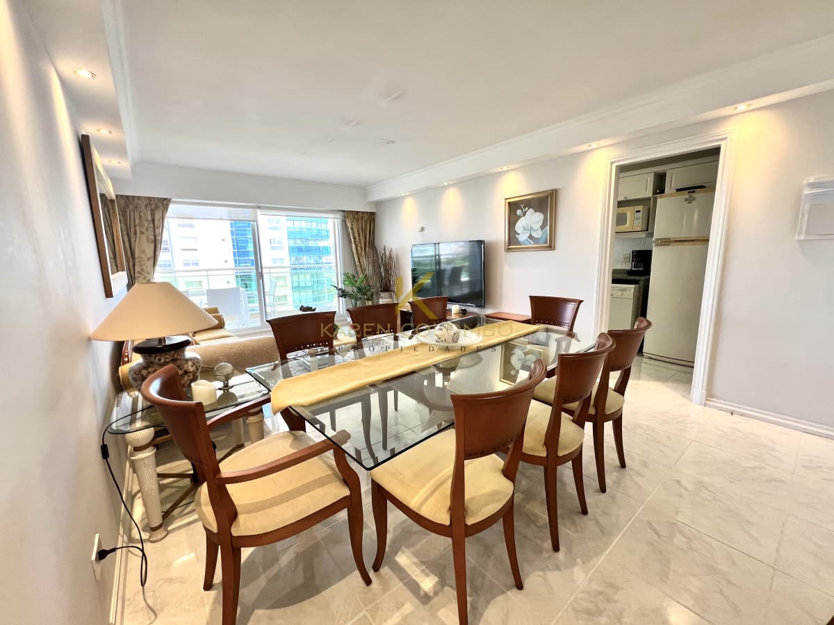 Venta Apartamento 3 dormitorios en Playa Mansa