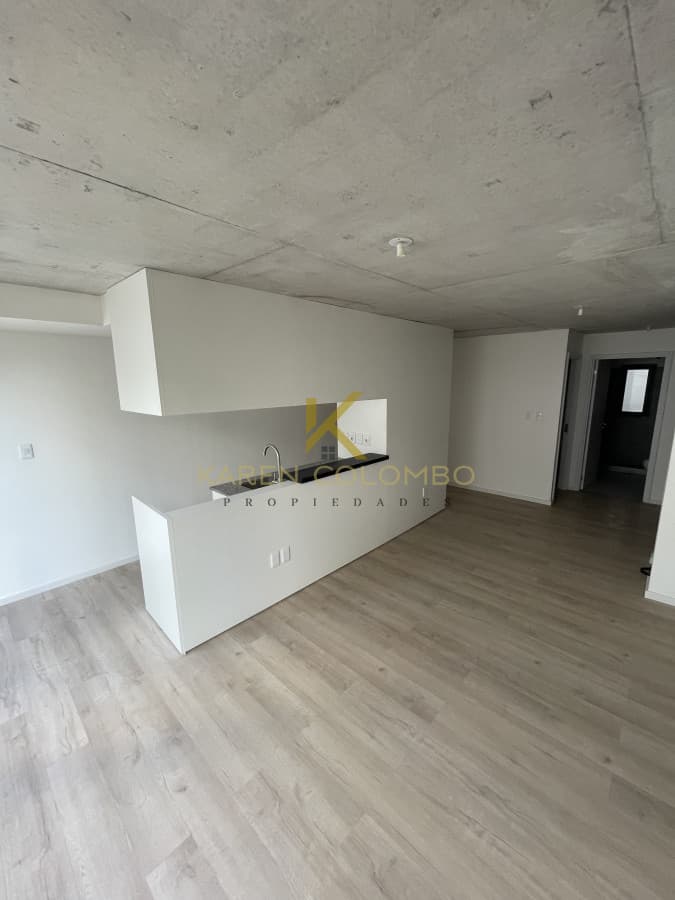 Apartamento 2 dormitorios a estrenar a pasos a pasos de 18 de Julio