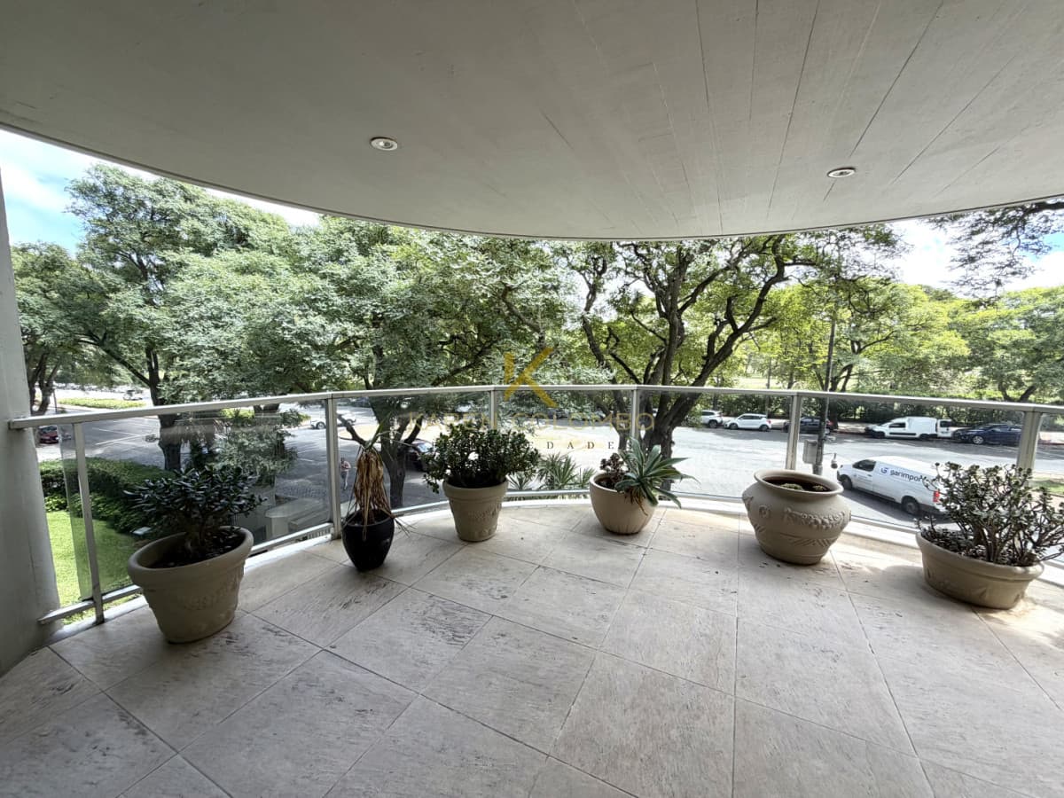 Apartamento 4 dormitorios en venta Punta Carretas