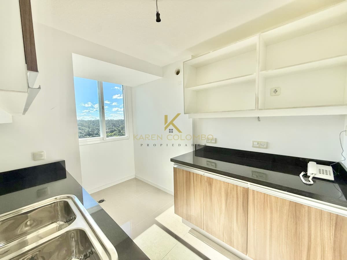 Apartamento en venta - Torre de Categoría