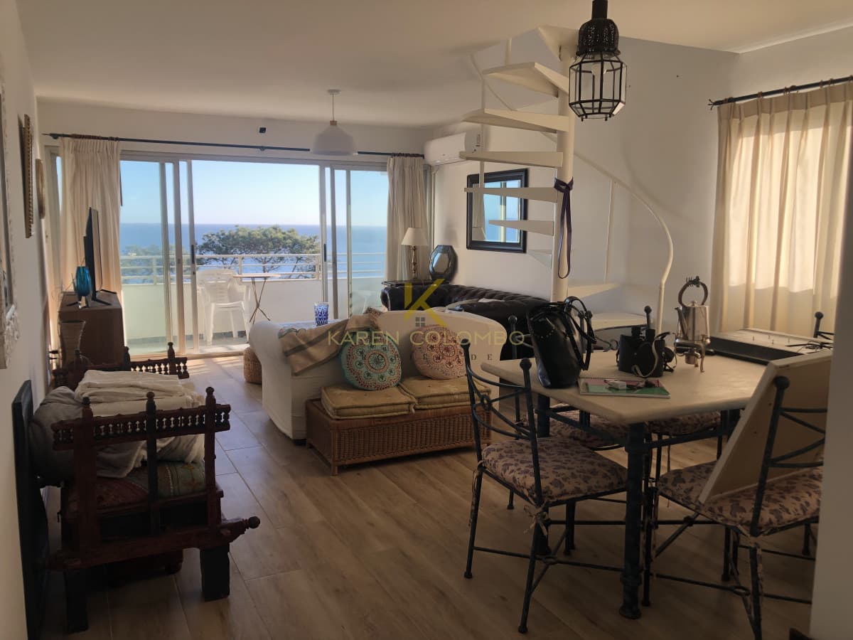 Apartamento en venta Primera linea - Playa Mansa