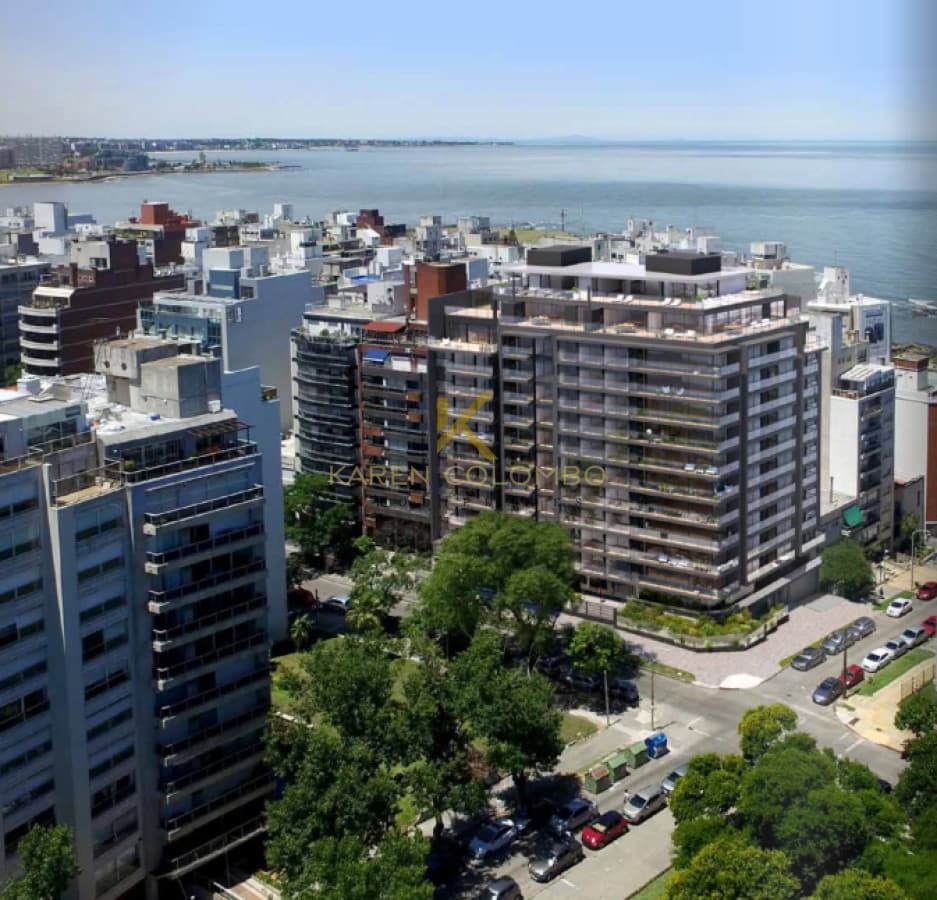 Apartamento de 4 dormitorios en venta en Bilú Biarritz, Punta Carretas