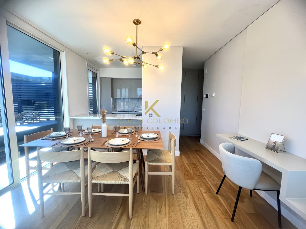 Apartamento en venta a estrenar primera linea Carrasco, Montevideo