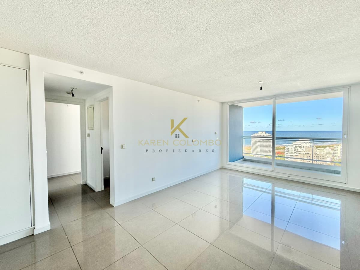 Apartamento en venta - Torre de categoría.