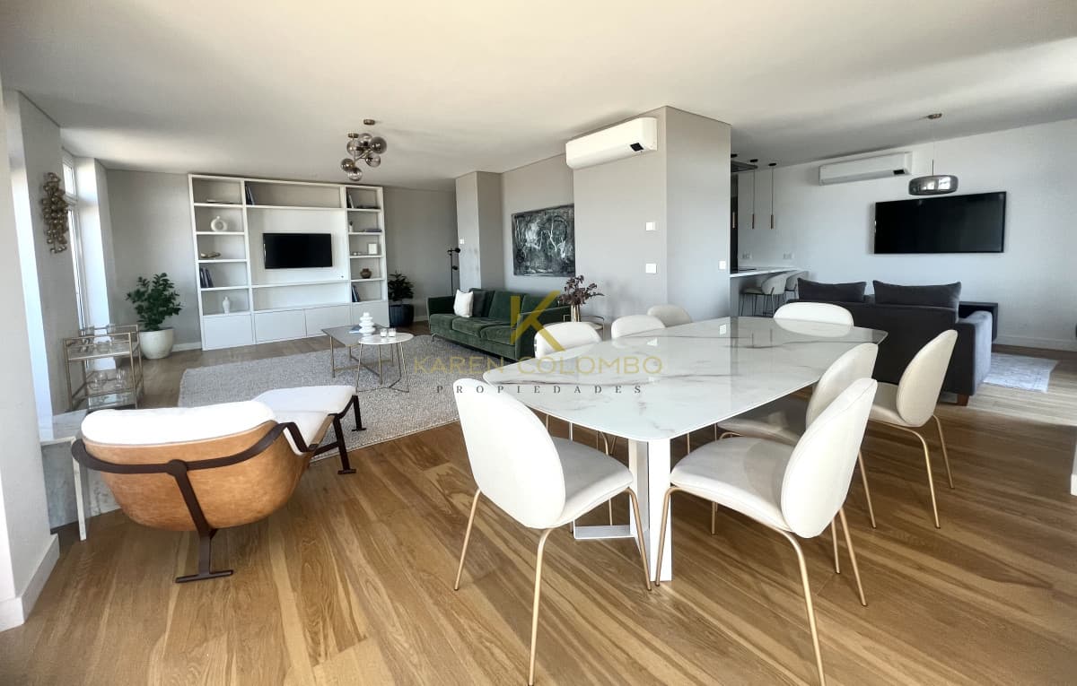 Apartamento 4 dormitorios en venta en Bilú Riviera, Carrasco