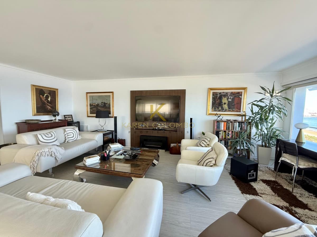 Espectacular apartamento en alquiler de temporada.