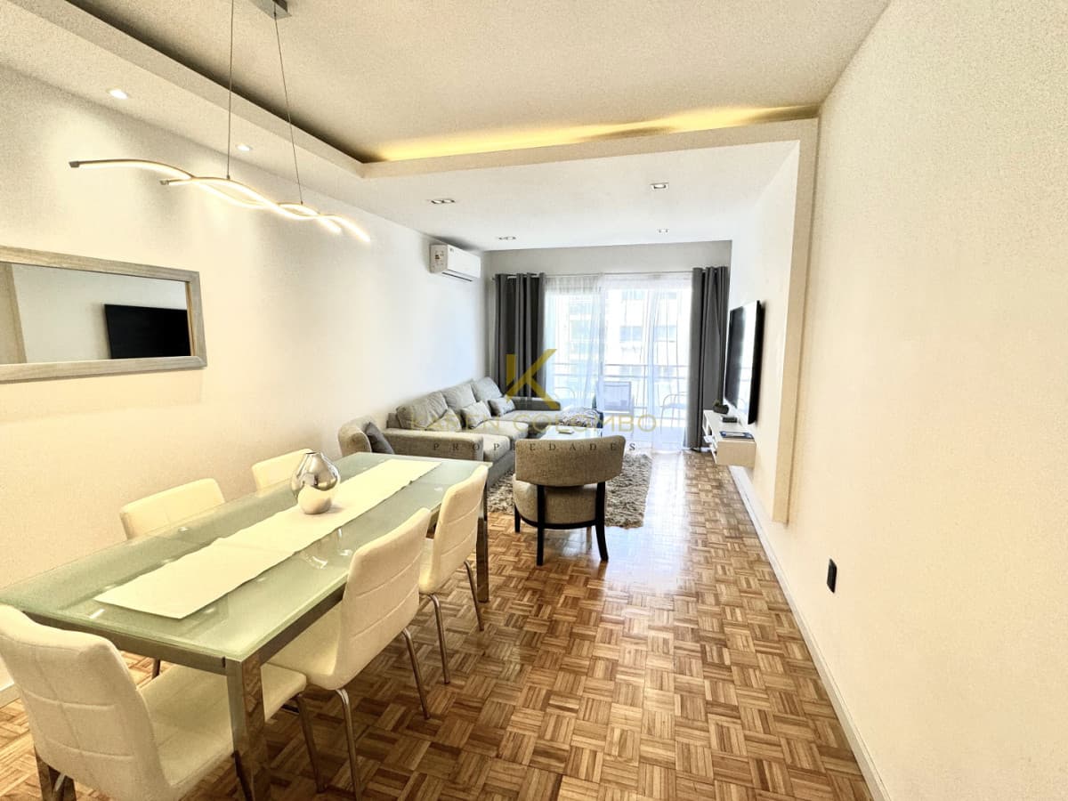Apartamento en venta Punta Carretas 3 Dormitorios y cochera