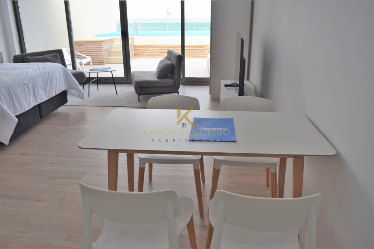 En venta LOFT en Punta Ballena