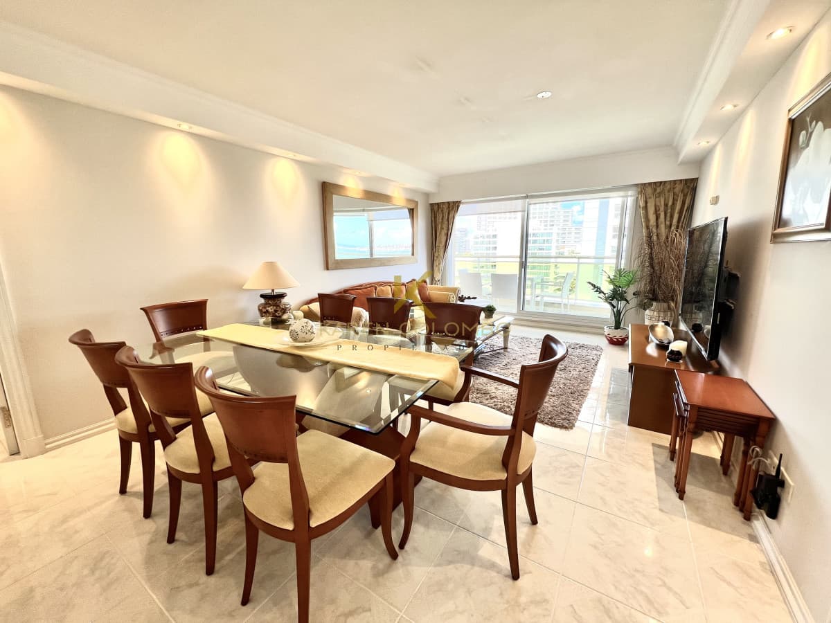 Venta Apartamento 3 dormitorios en Playa Mansa
