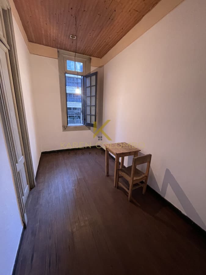 Apartamento a pasos de 18 de julio!