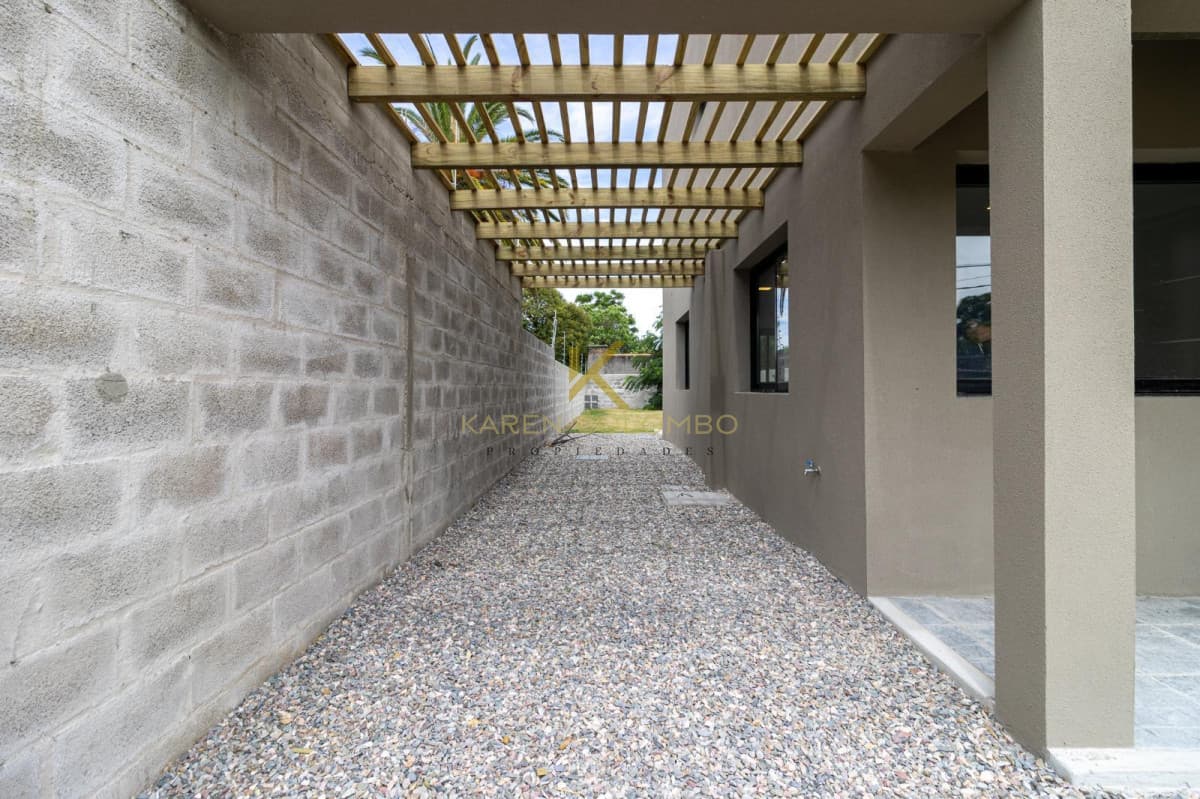 Venta casa en Ciudad de la Costa