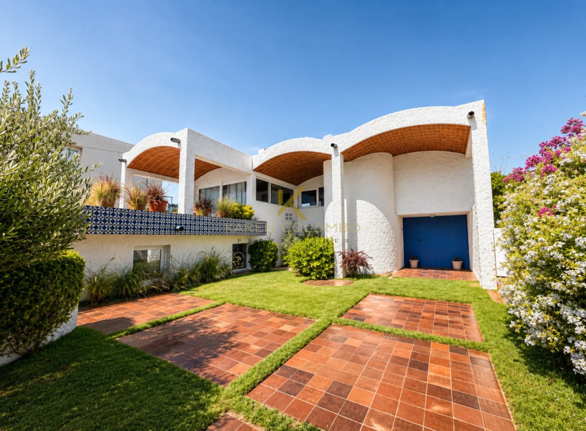 Exclusiva Casa en Venta -4 dormitorios-Peninsula Punta del Este