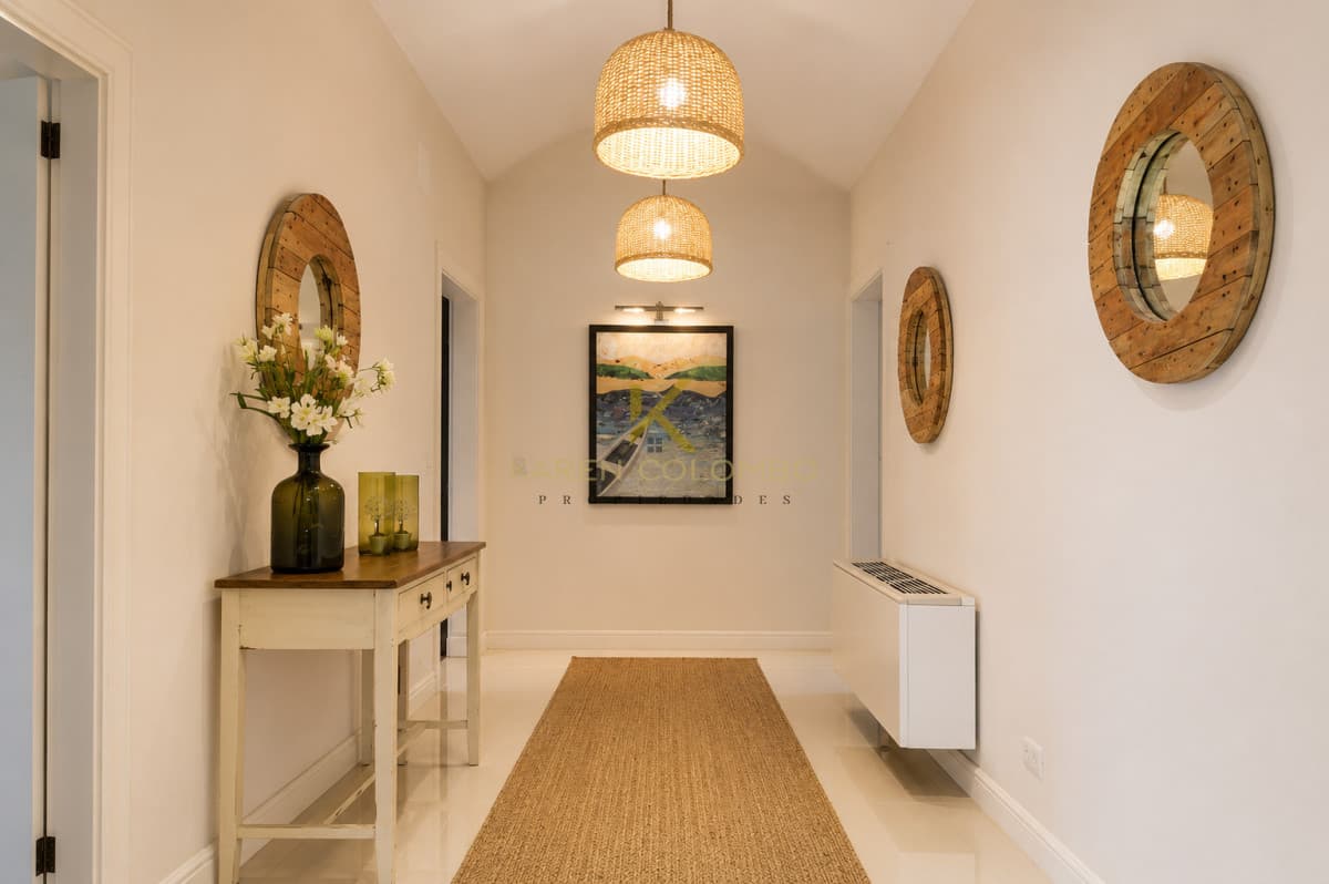 Casa en venta en playa Mansa Punta del Este.