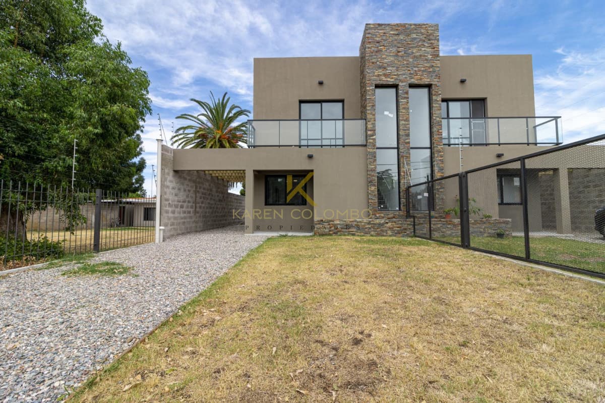 Venta casa en Ciudad de la Costa