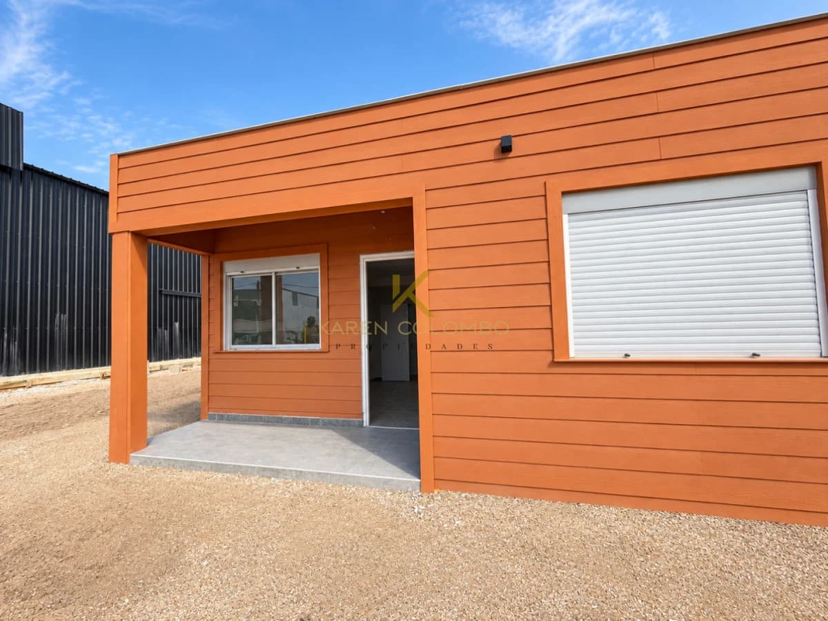 Casa a estrenar en venta 4H, Maldonado