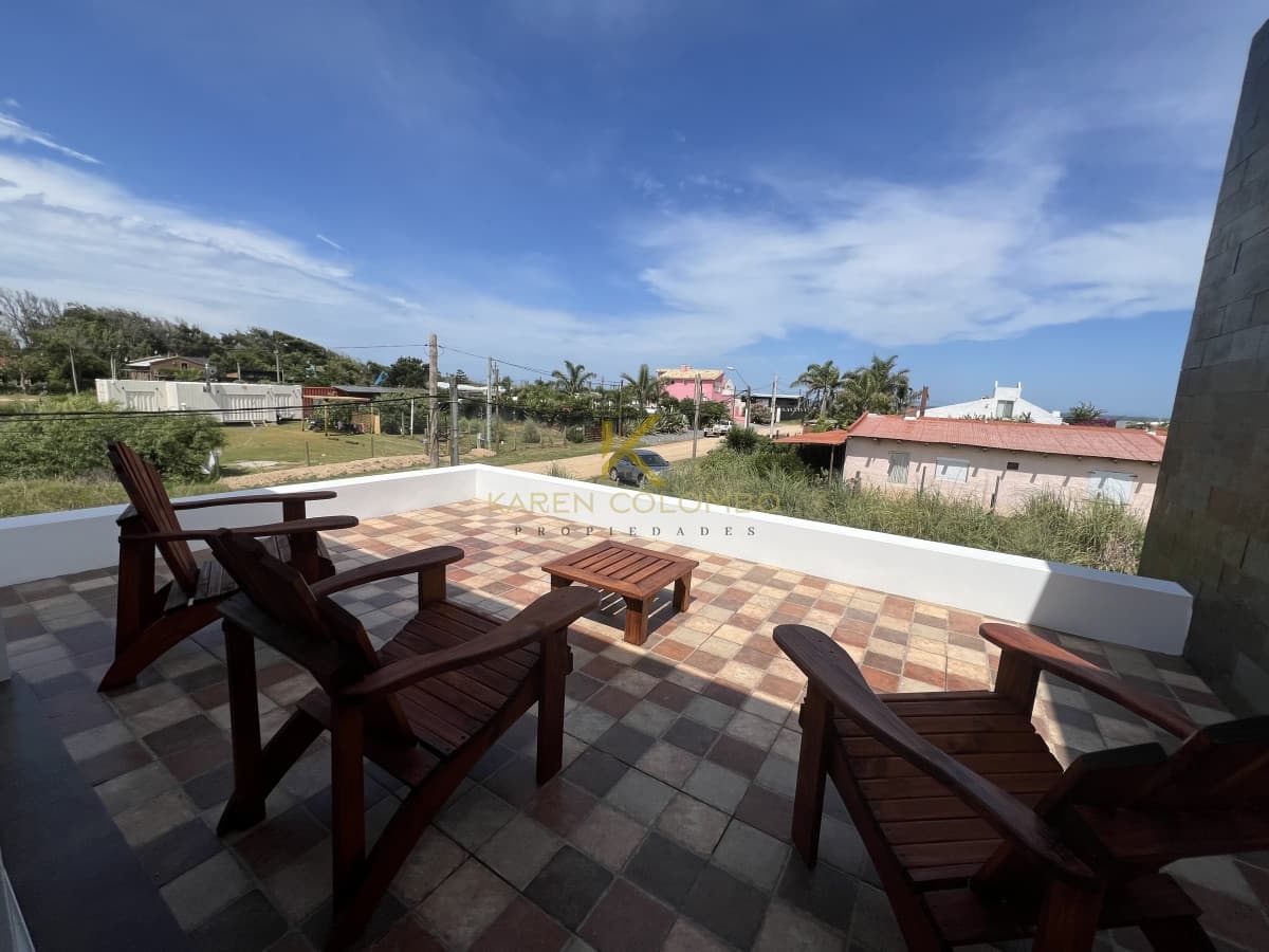 CASA EN VENTA Y ALQUILER ANUAL BALNEARIO BUENOS AIRES