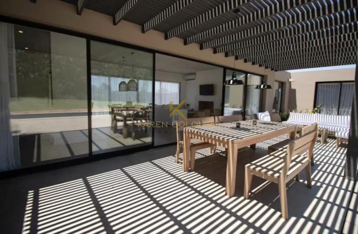 CASA EN VENTA PUEBLO MIO